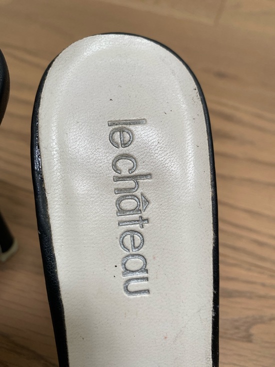 le chateau Pointed Toe Mule Heels with Lace Detail - Picture 2 of 12